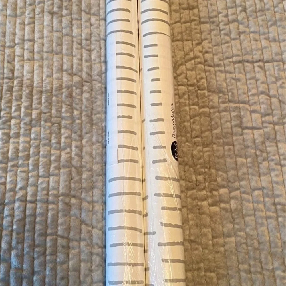 RoomMates Tick Mark Grey Vinyl Peel & Stick Repositionable Wallpaper Rolls